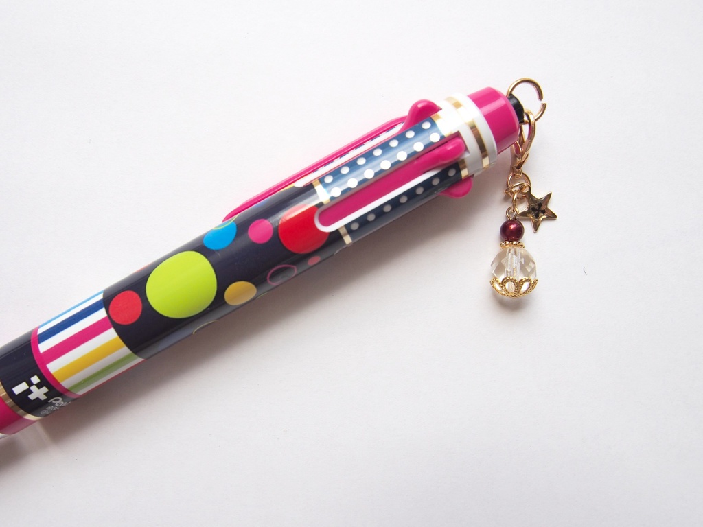 <TRIGGER>香水瓶風イヤホンジャック