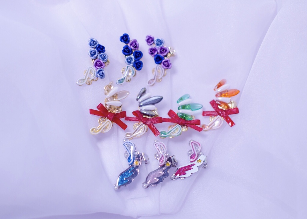 <フレフレ>シャッフルユニットイヤーカフ