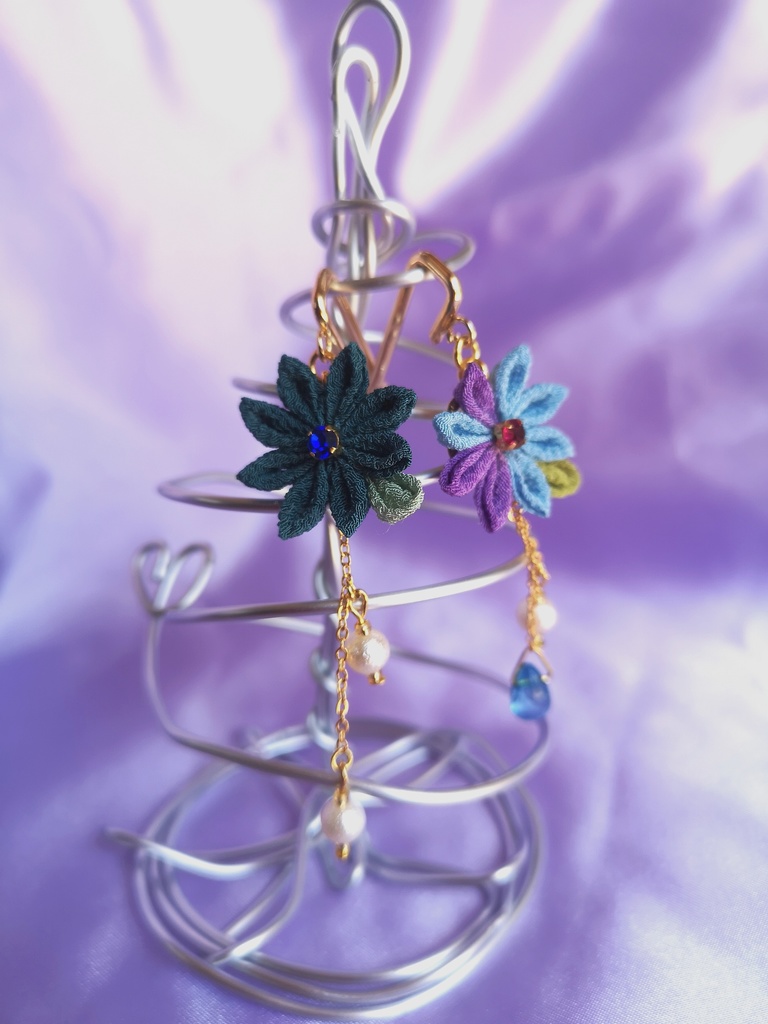 つまみ細工ポニーフック 4種類掲載