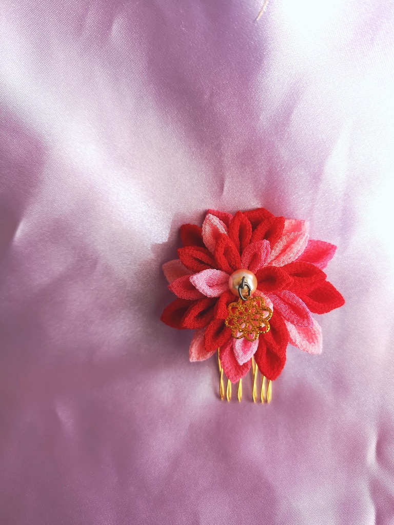 つまみ細工コーム 3種掲載