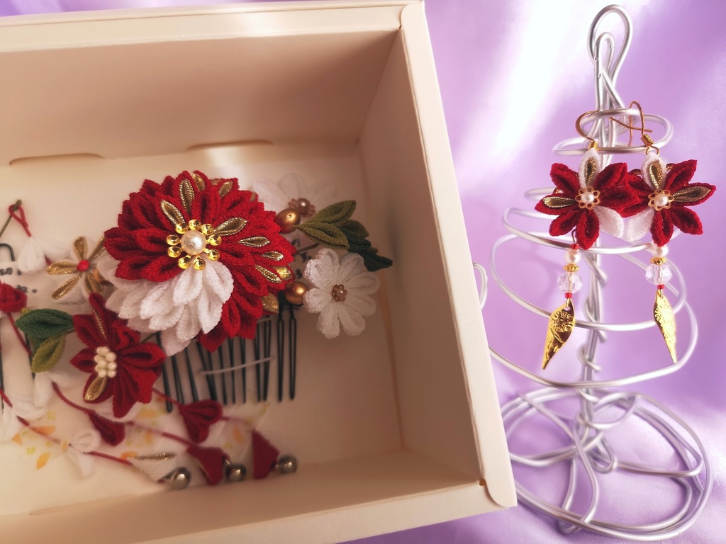 つまみ細工ピアス