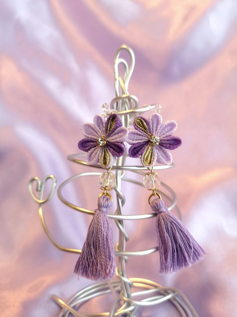 つまみ細工ピアス・ノンホールピアス