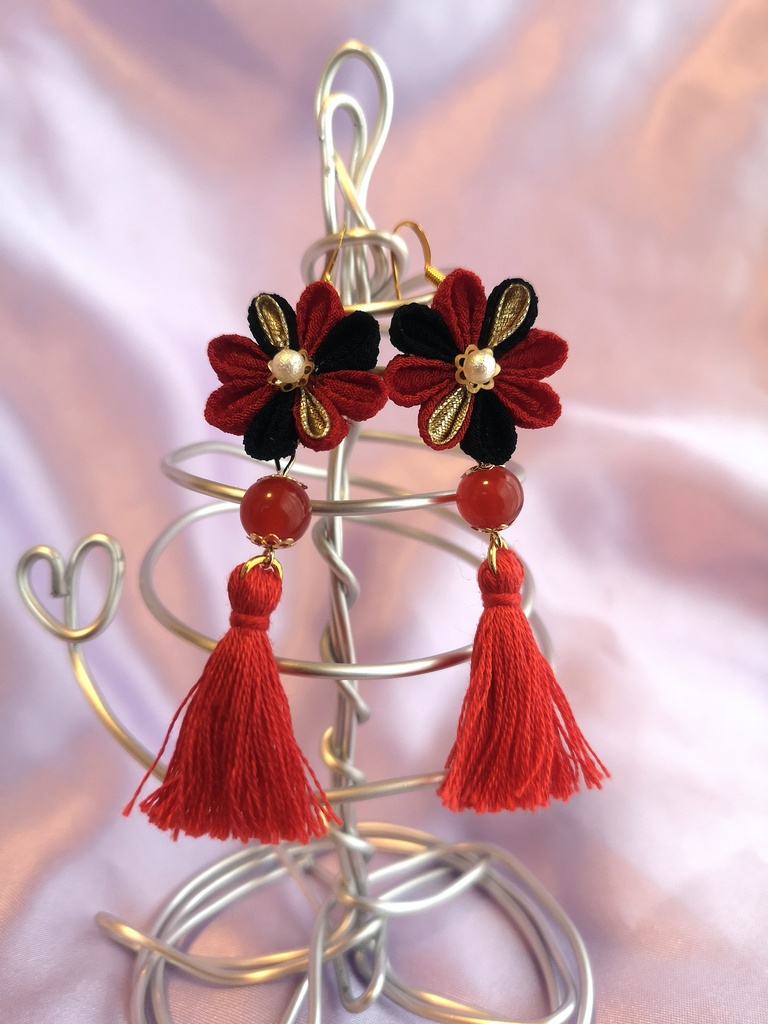 つまみ細工ピアス・ノンホールピアス