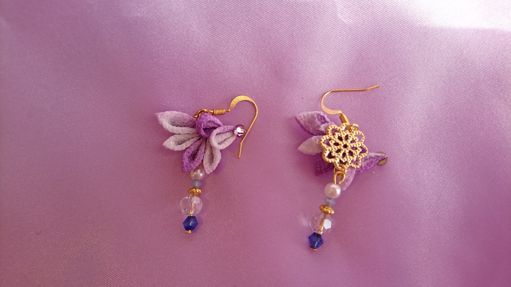 CCさくらイメージつまみ細工ピアス(ユエ)