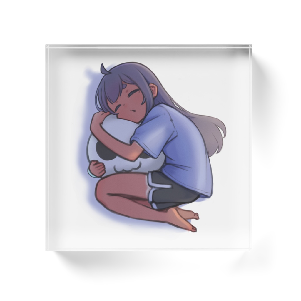 スケ君クッションを炊き抱えて寝てる鈴ちゃん