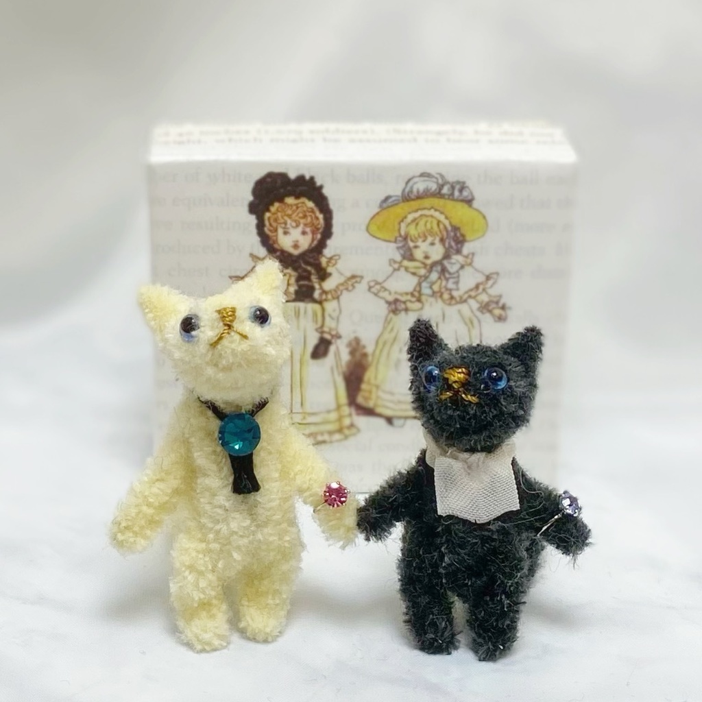 金と黒のネコ【ドール】