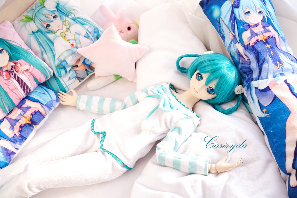 『Casiryda』  『完売御礼』 パジャマパーティー 初音ミク DD ドルフィードリーム 抱き枕付きサービス