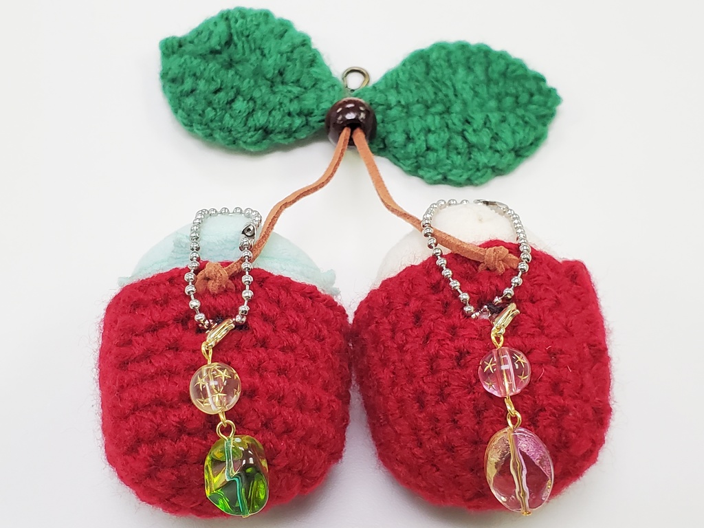 さくらんぼ型こもち袋