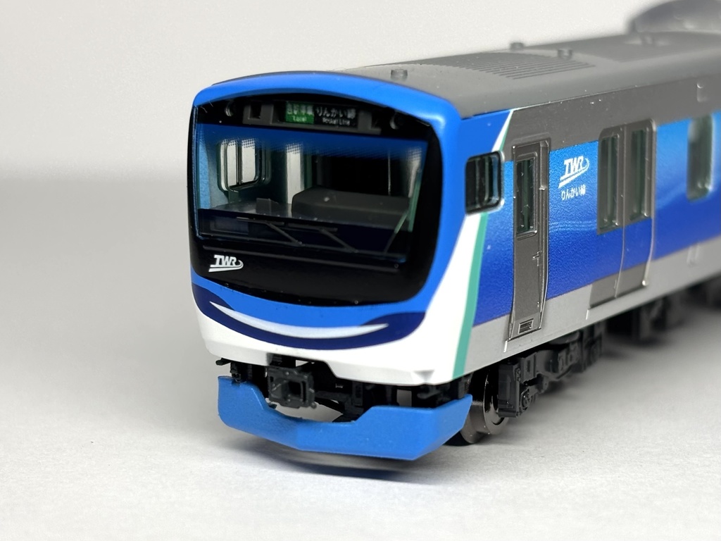 71-000形用先頭車床下機器&スカートパーツセット