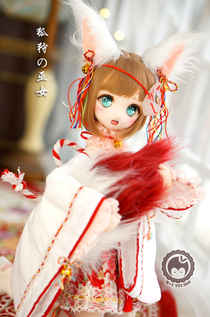 MDD (S/M胸)、狐耳、尻尾付きセクシーな狐巫女服12点セット