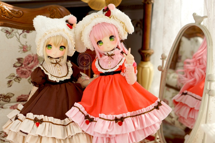 MDD (S/M胸)可愛い苺うさぎのワンピース４点セット