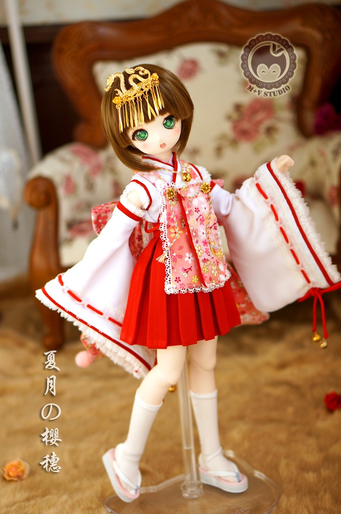 MDD (S/M/L胸)可愛い巫女さん服7点セット