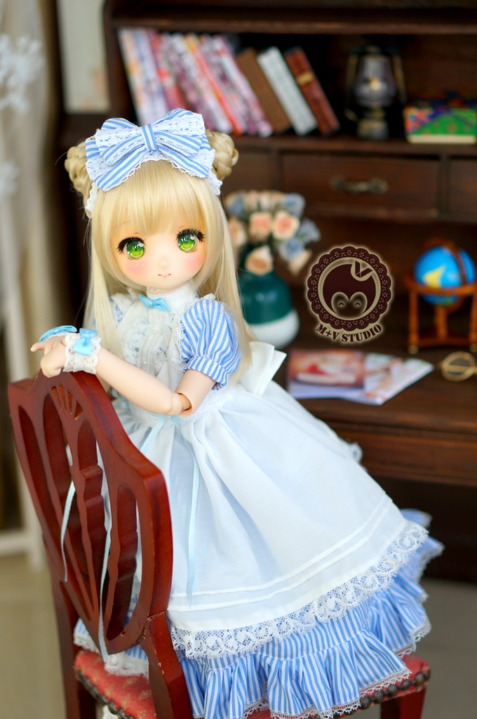 MDD (S/M胸)、可愛いアリス風メイド服6点セット