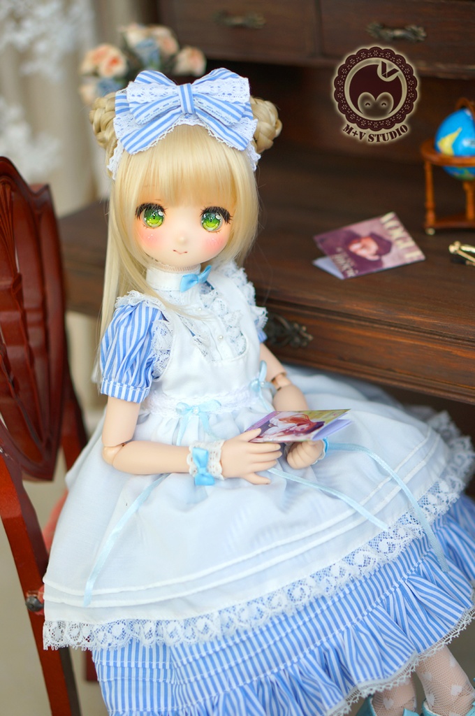 MDD (S/M胸)、可愛いアリス風メイド服6点セット