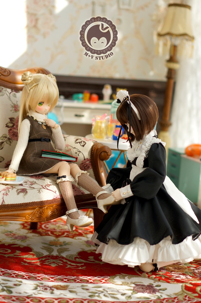 DDS (S/M胸)、DD (S/M胸)可愛いリボンメイド服5点セット