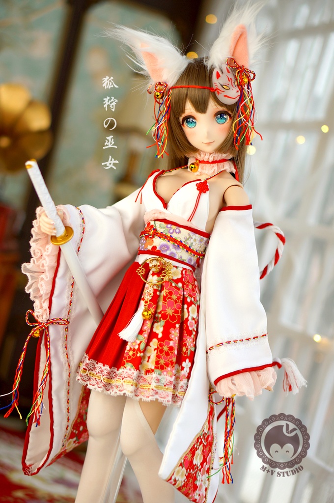 DDS (S/M/L胸)、DD (S/M/L胸)・狐耳、尻尾付きセクシーな狐巫女服12点セット