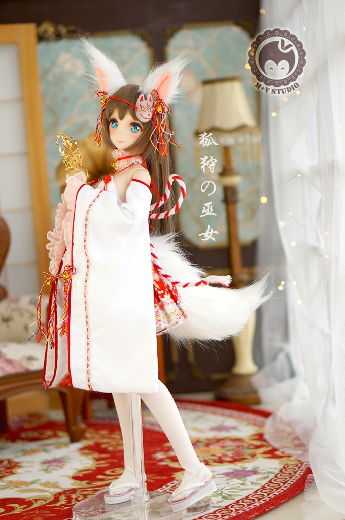 DDS (S/M/L胸)、DD (S/M/L胸)・狐耳、尻尾付きセクシーな狐巫女服12点セット