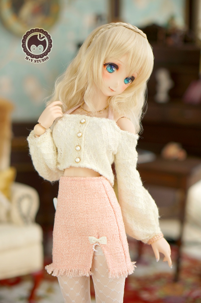 DD (S/M/L胸)、オフショルトップスとセクシーツイードスカートの3点セット