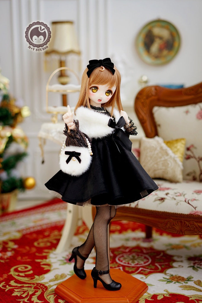 MDD (S/M胸)、上品で可愛いドレス６点セット
