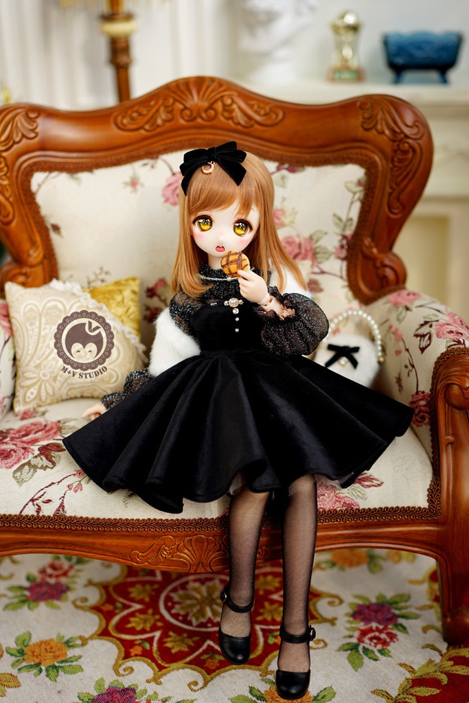 MDD (S/M胸)、上品で可愛いドレス６点セット