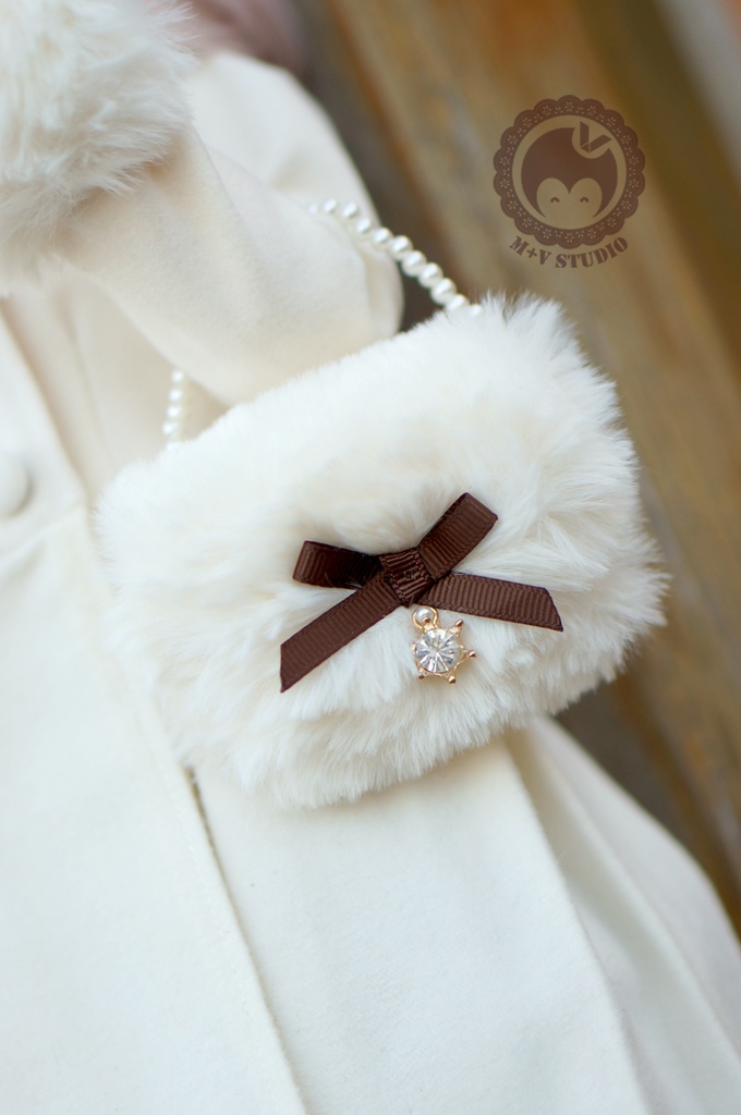 DDS (S/M/L胸)、DD (S/M/L胸)、ファー付きプリンセスラインコート