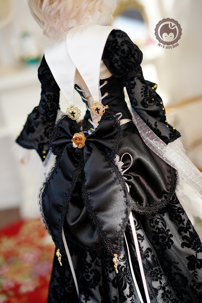 聖なる祈り+シスター+ドレスlimited DDL