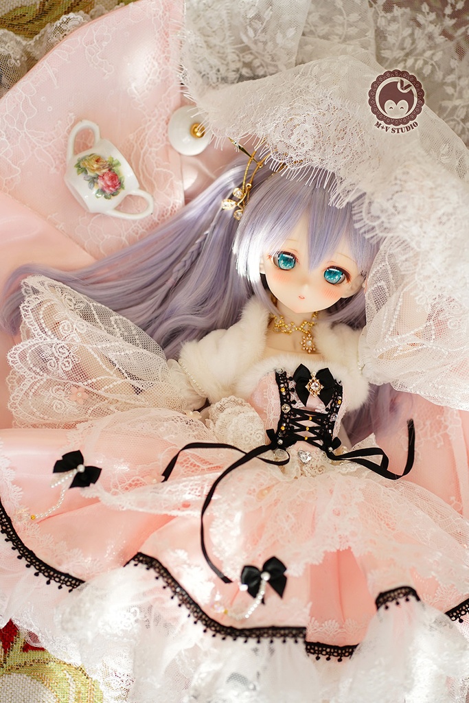 【Flora】MDD(S,M,L)SDM用洋服9点礼服のセットです