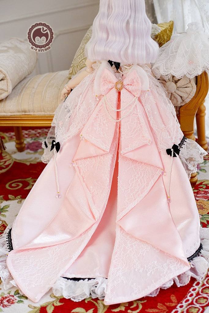 【Flora】MDD(S,M,L)SDM用洋服9点礼服のセットです