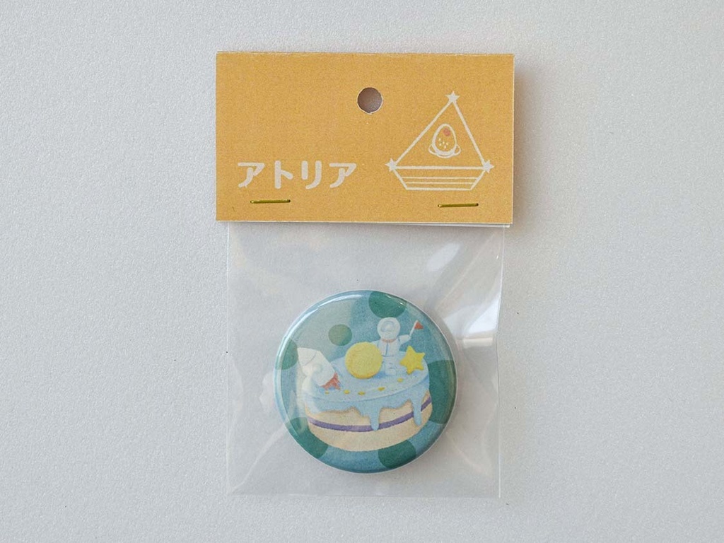 缶バッジ　ケーキ