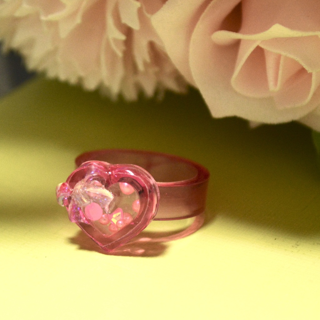 シャカシャカレジン推し色リングハート形【PINK】