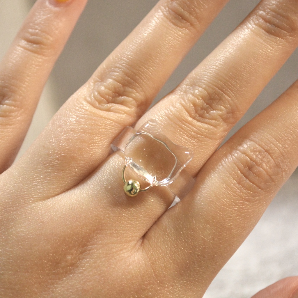 おめかしにゃんこのクリアリング【選べる首飾り】