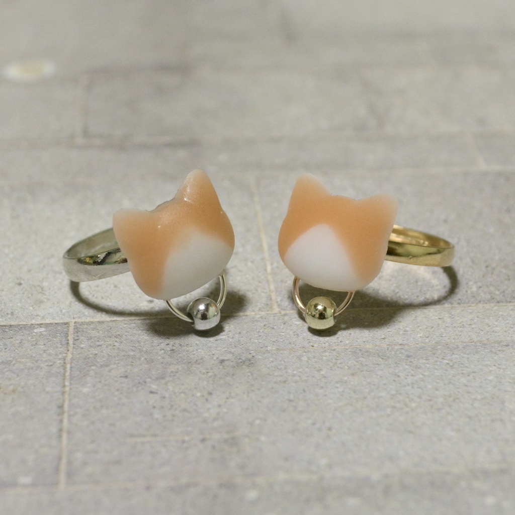 おめかしにゃんこのハチワレリング【選べるリング】ゴールドorシルバー【フリーサイズ】