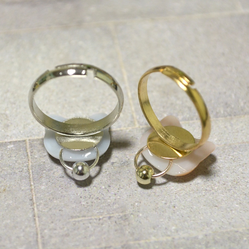 おめかしにゃんこのハチワレリング【選べるリング】ゴールドorシルバー【フリーサイズ】