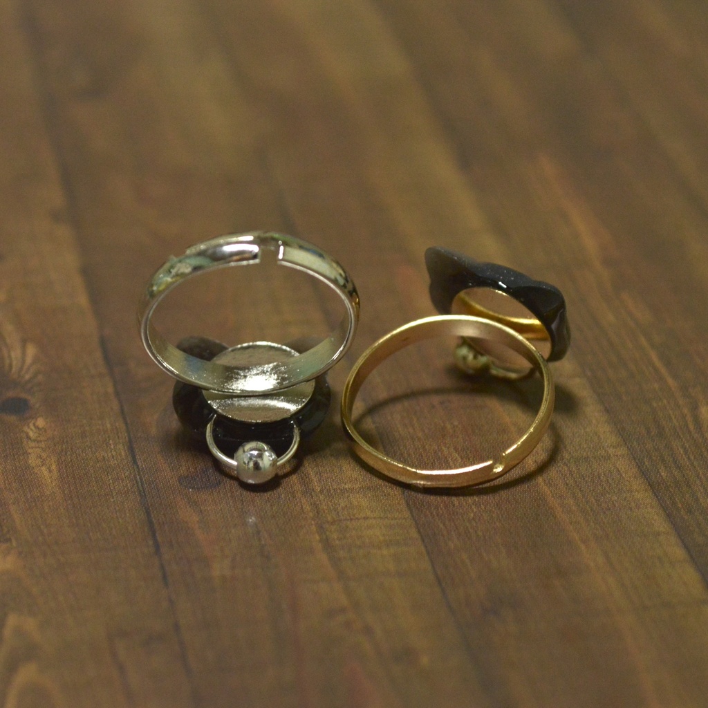 おめかしにゃんこのサビ猫リング【選べるリング】ゴールドorシルバー【フリーサイズ】