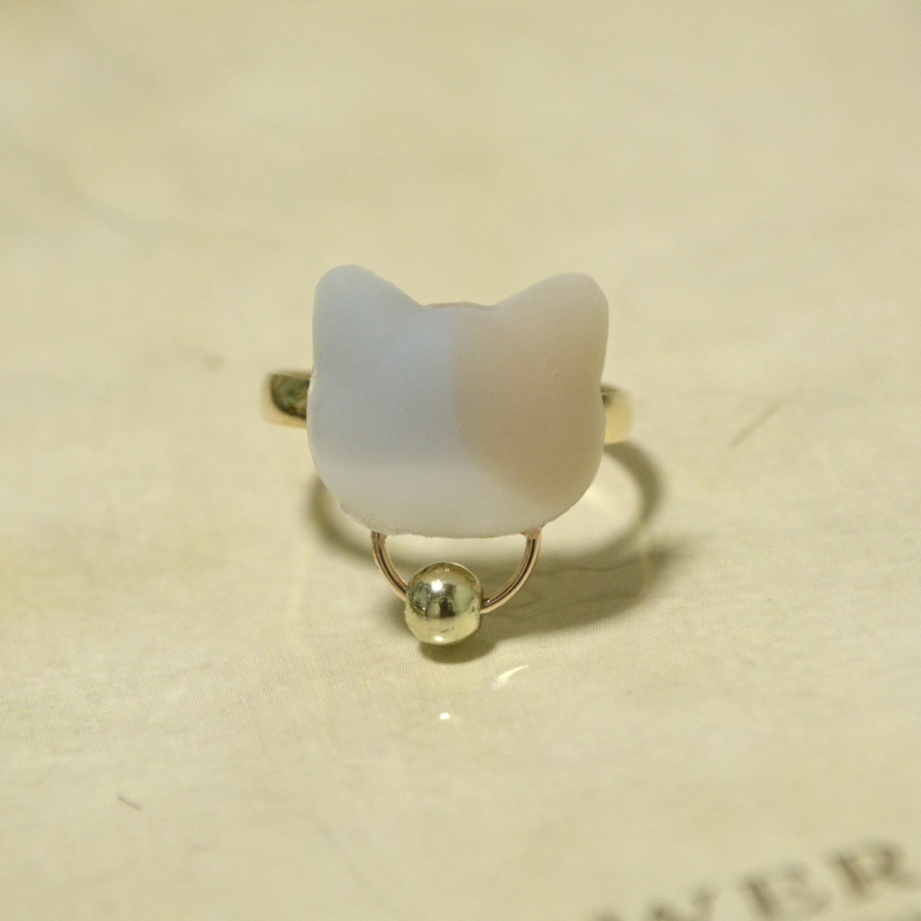 おめかしにゃんこのパステル三毛猫リング【選べるリング】ゴールドorシルバー【フリーサイズ】