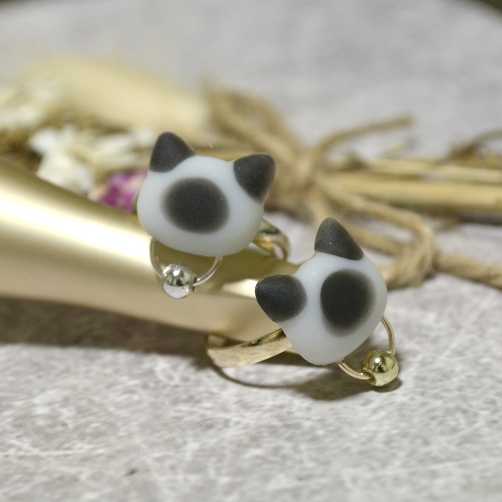 おめかしにゃんこのポインテッド柄リング【選べるリング】ゴールドorシルバー【フリーサイズ】