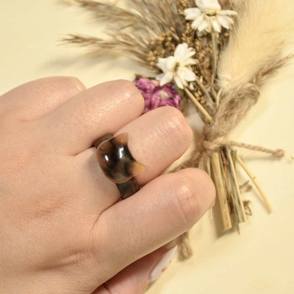 べっ甲キャットリング