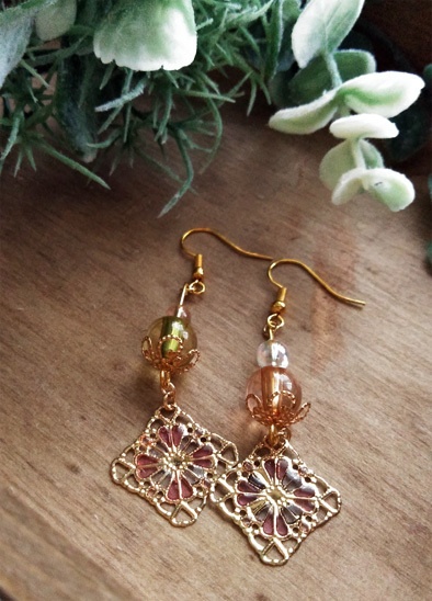 【SALE!】耳飾り 花の舞