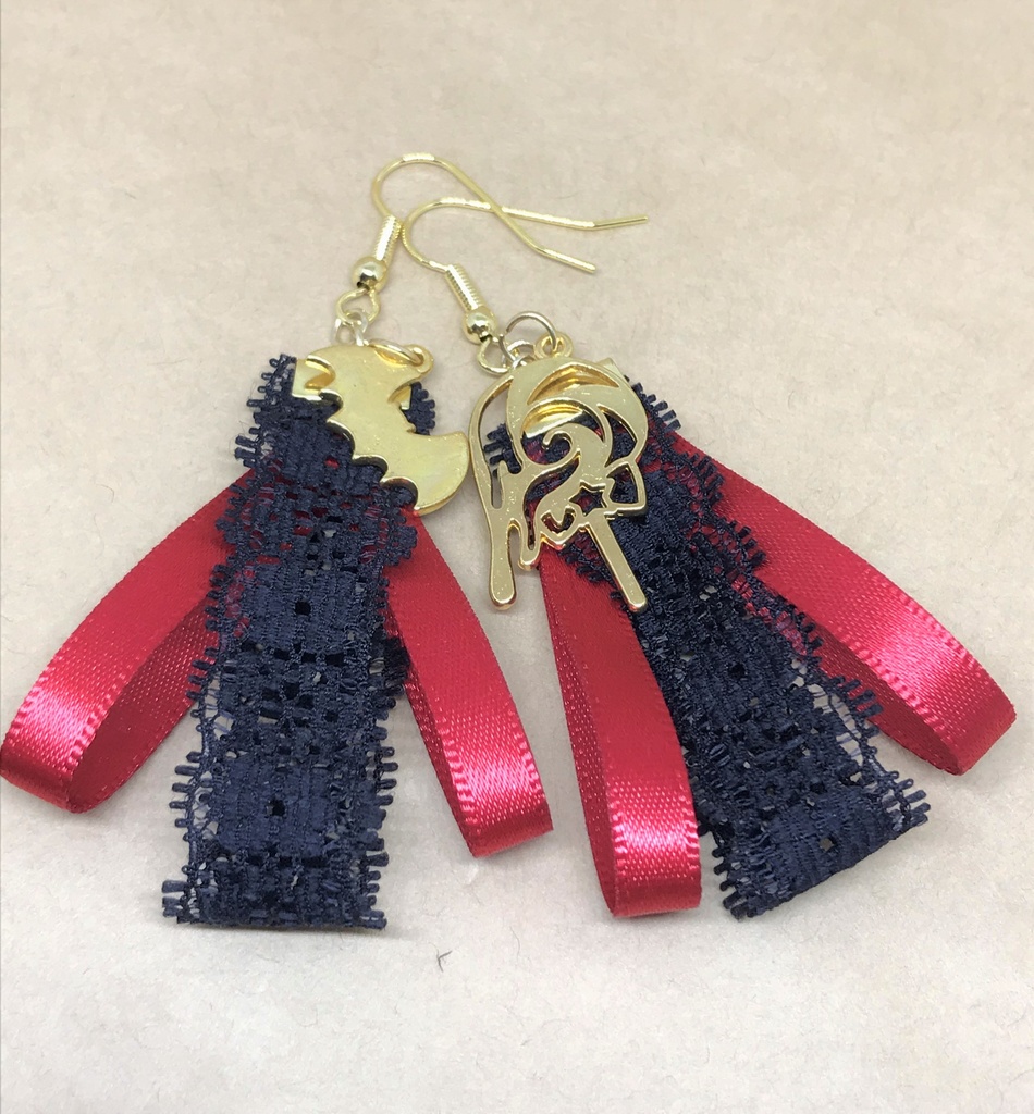 ハロウィンチャームのピアス(イヤリング・チタンフック変更可)