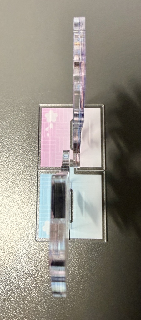 【アクリルスタンド】「アン嬢」「娘ーサカ」