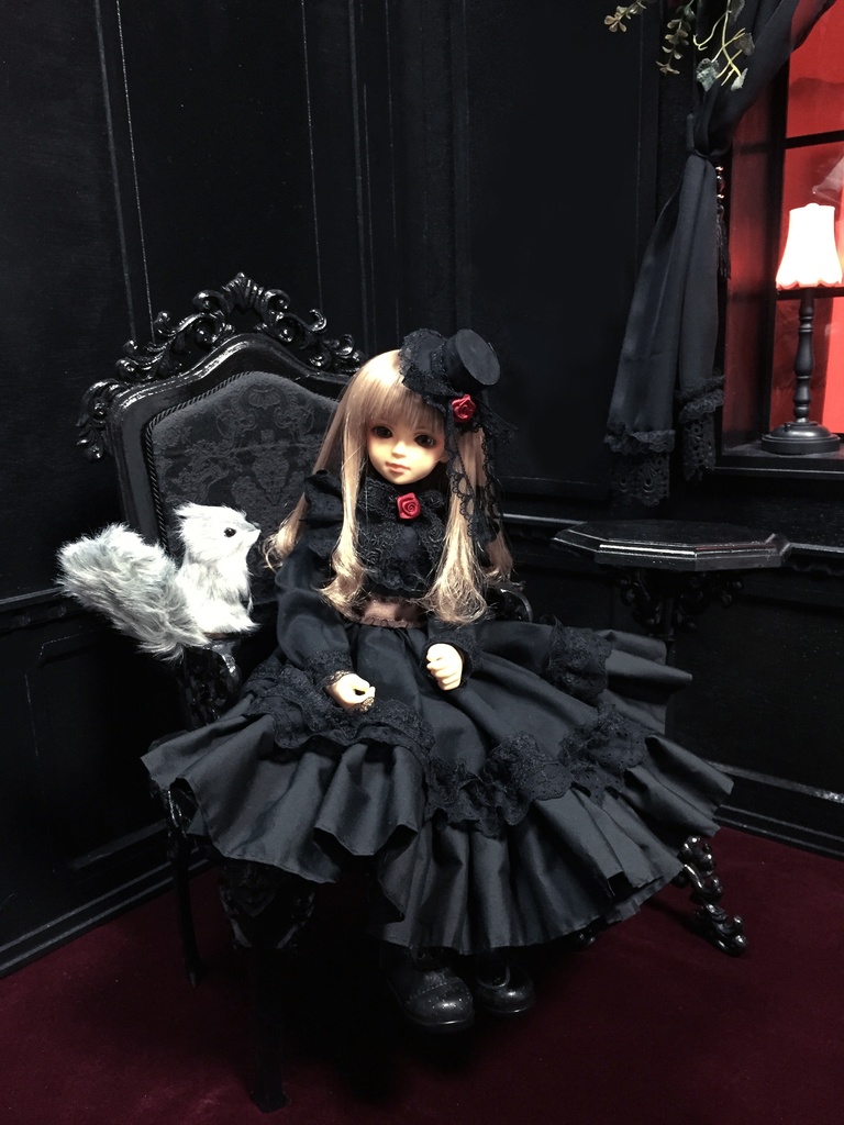 ゴシックチェアー ホワイト