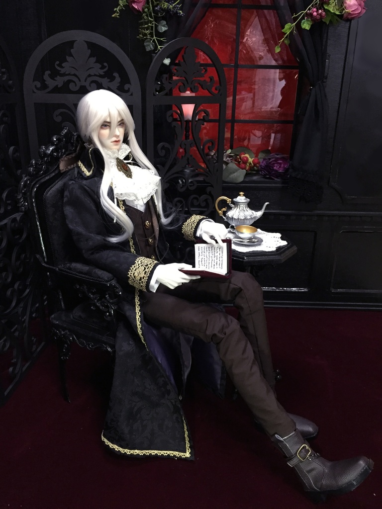 ゴシックチェアー スペシャルホワイト