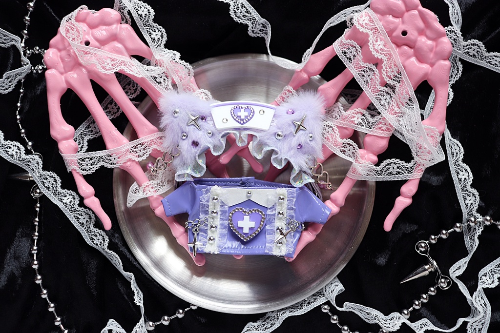 meow head band & enamel tops ( nurse )