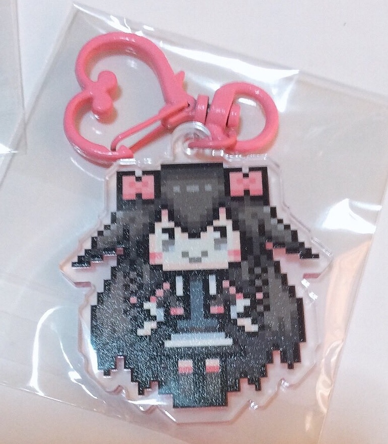 プラム-ドットアクキー大