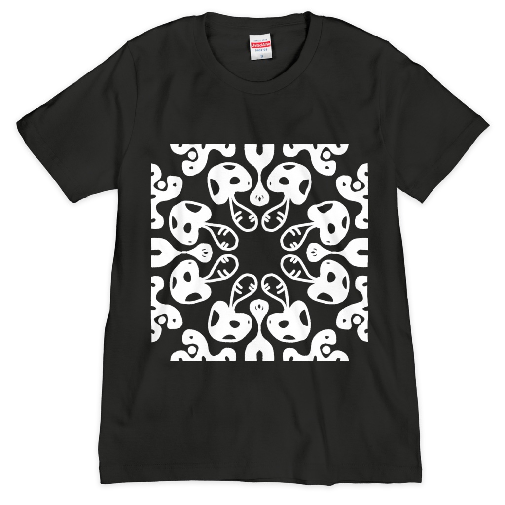 A kinoko the universe  Tシャツ　黒