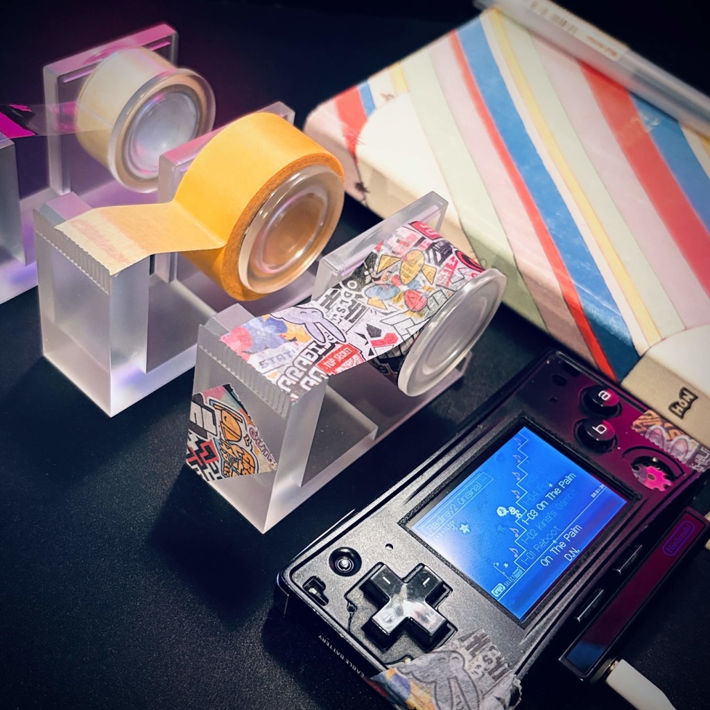 ウルトラロゴモドキステッカーボムマステ