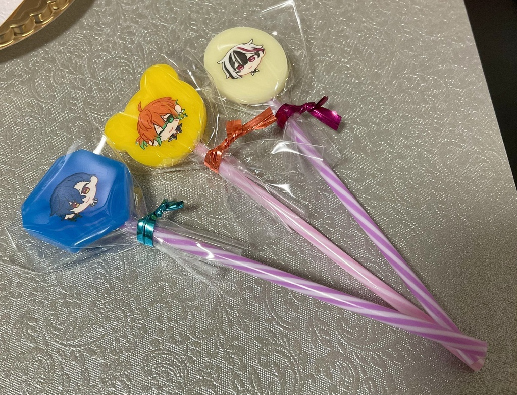 執事チョコ風アクリルピンバッジ