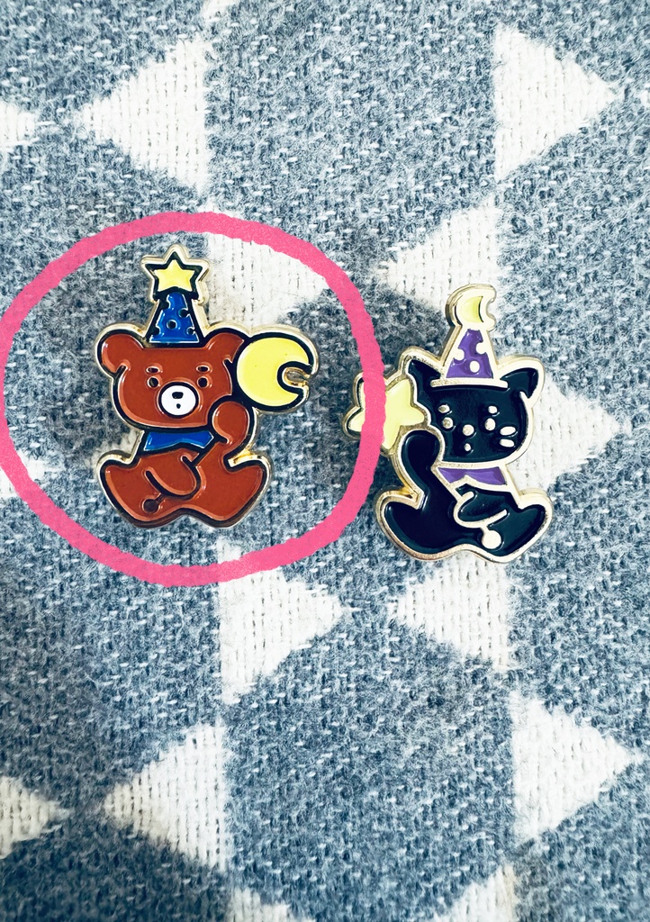 ピンバッジ　くまの魔法使い🧸🪄