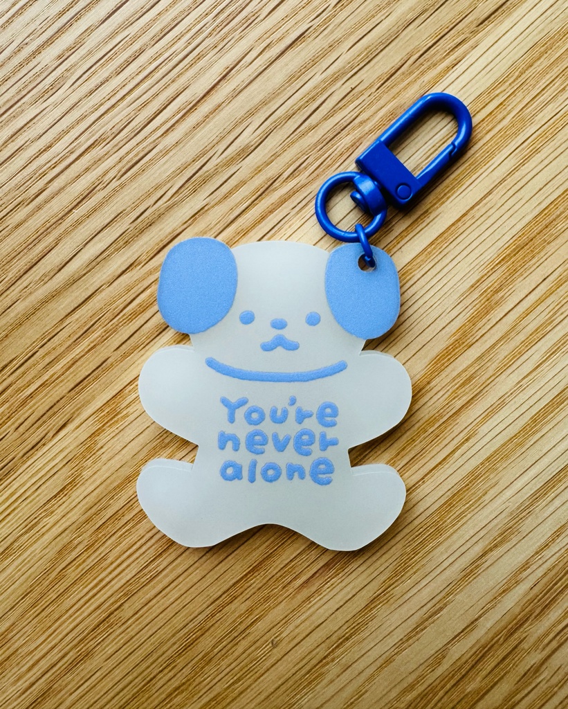 いつでもいっしょ　　蓄光犬キーホルダー🐶