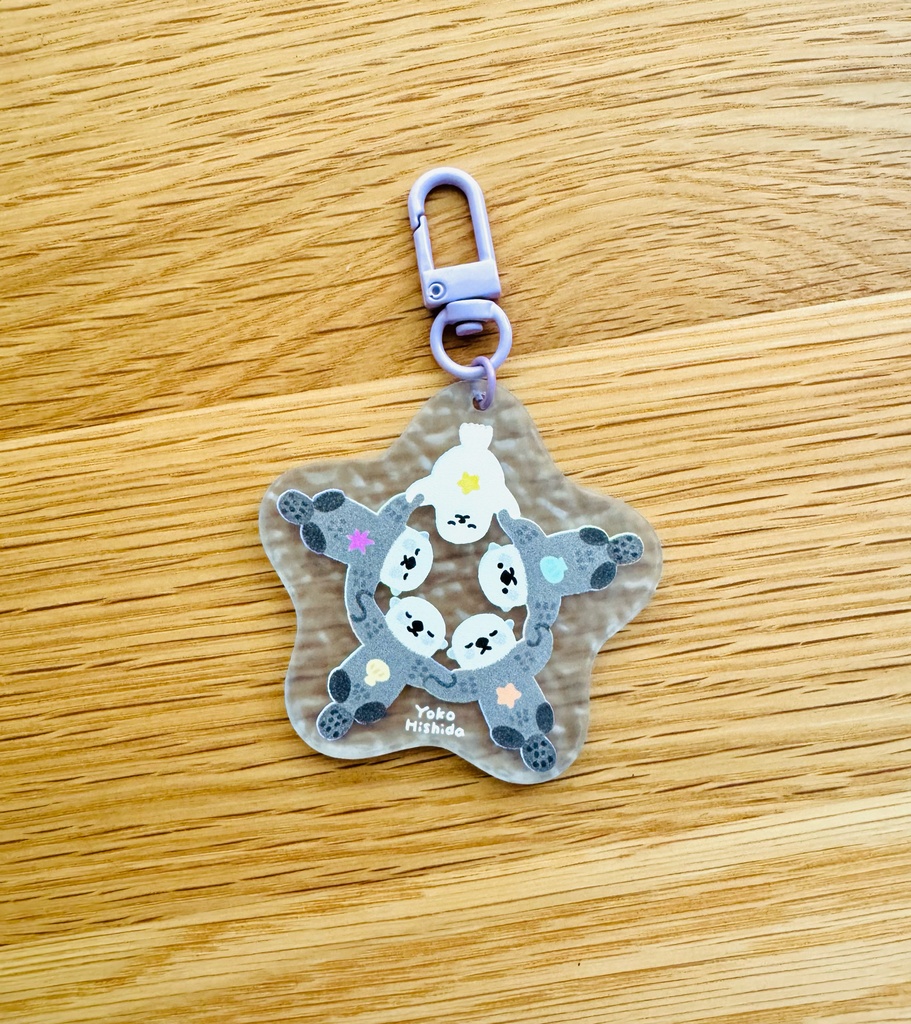 手繋ぎラッコアクキー🌟🦦